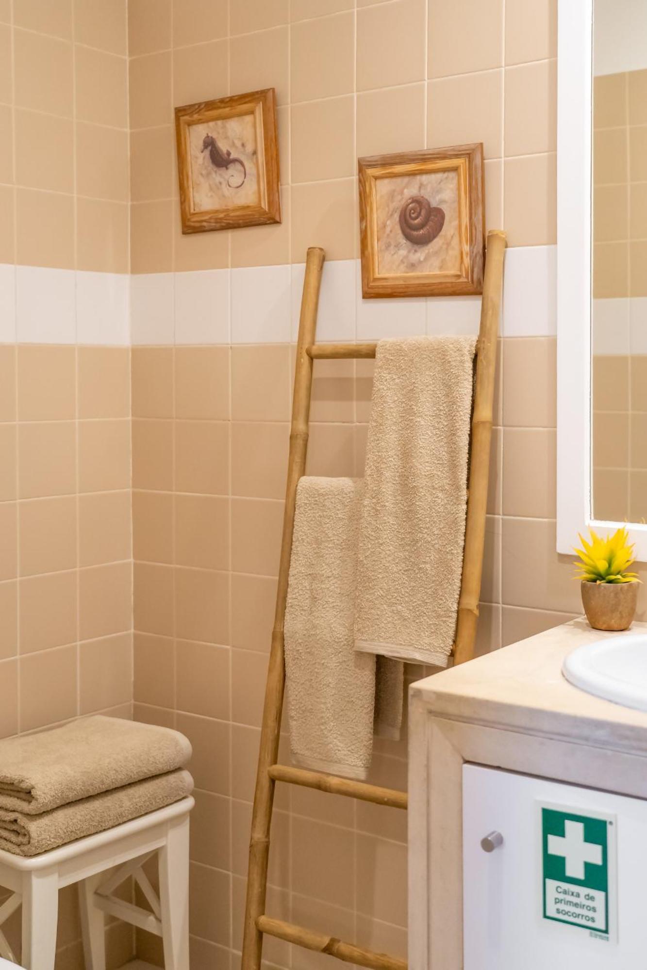Apart T3 Com Piscina Tenis Ginasio E Parq Infant Lisboa Exteriör bild