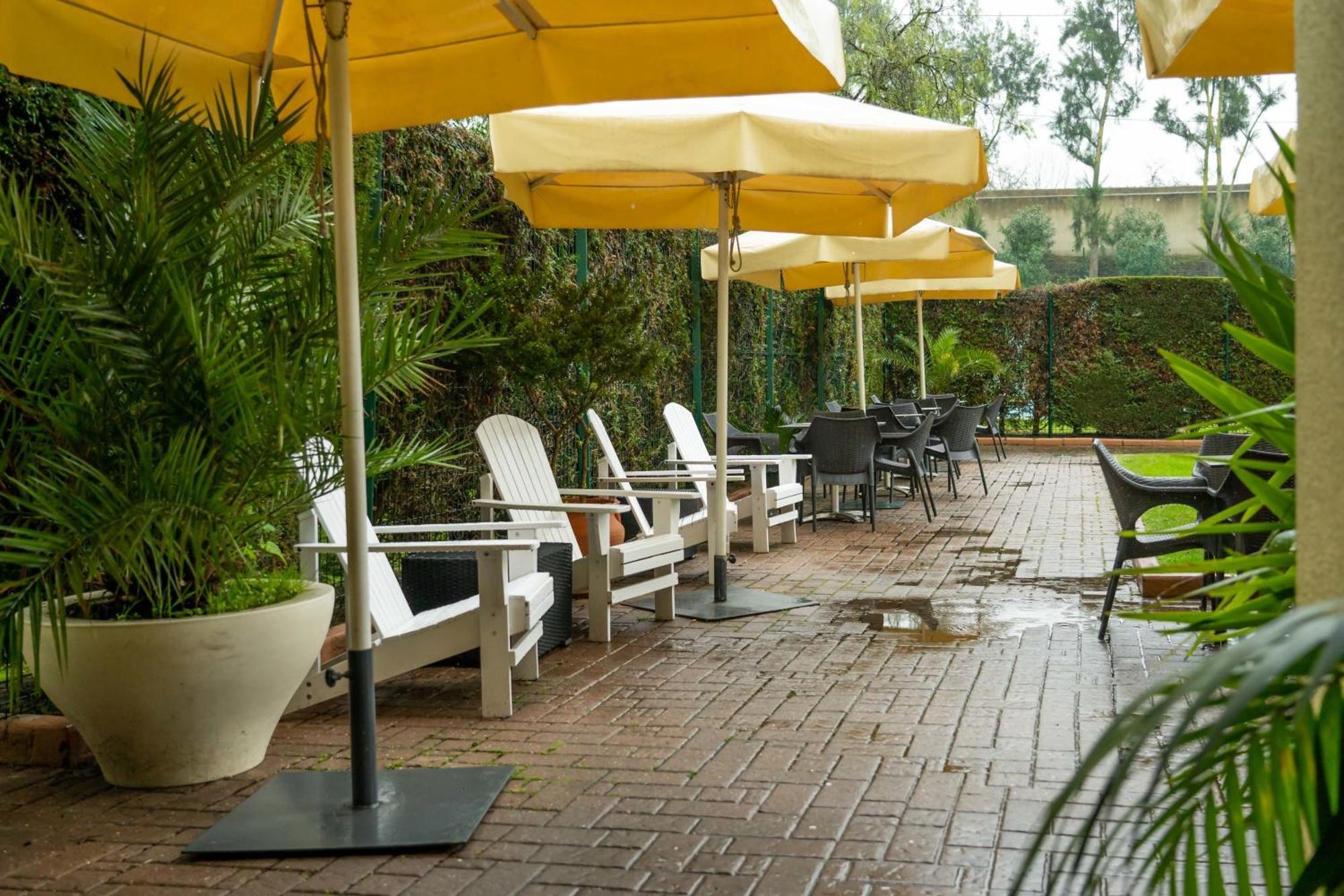 Apart T3 Com Piscina Tenis Ginasio E Parq Infant Lisboa Exteriör bild