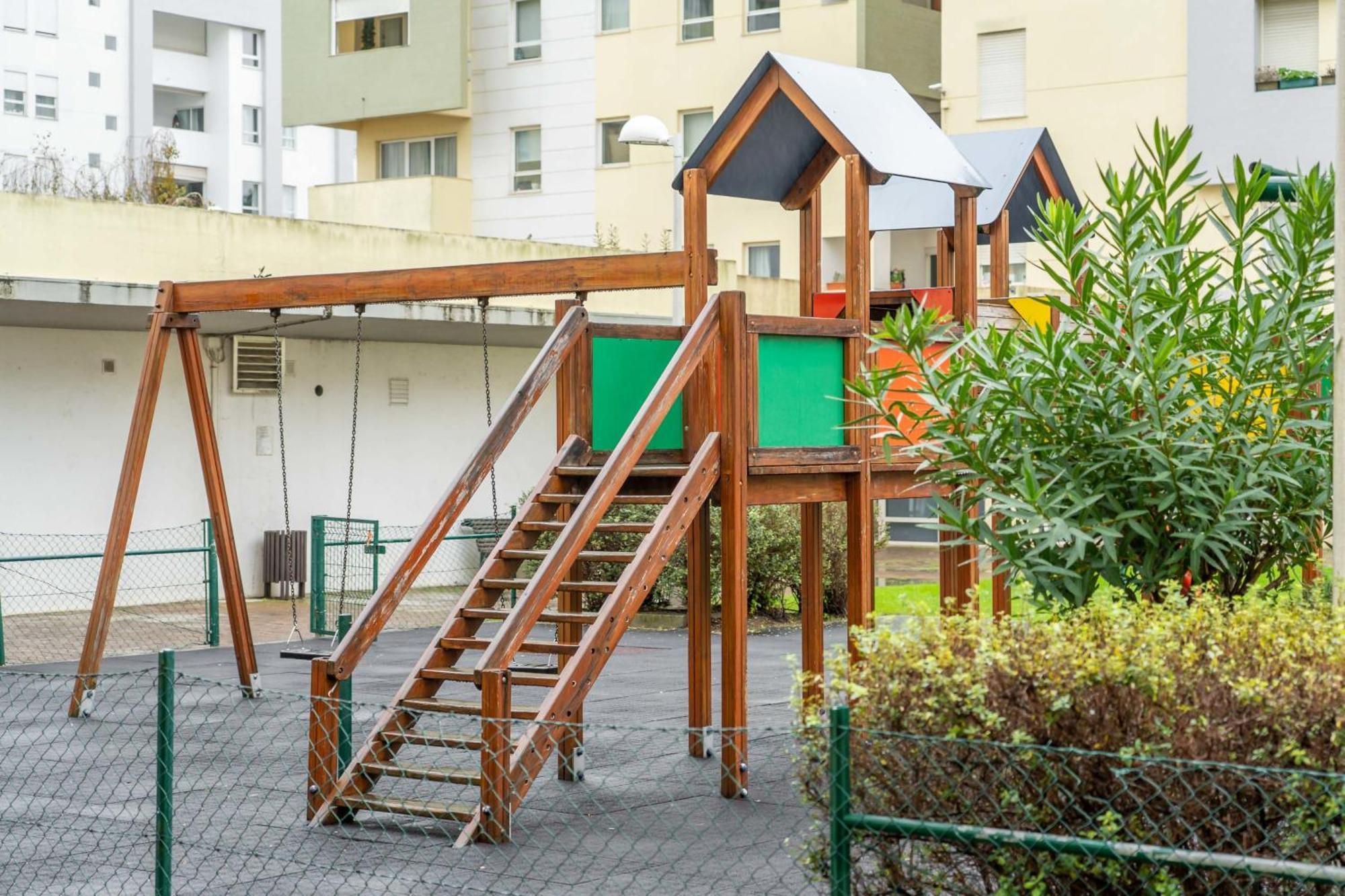 Apart T3 Com Piscina Tenis Ginasio E Parq Infant Lisboa Exteriör bild